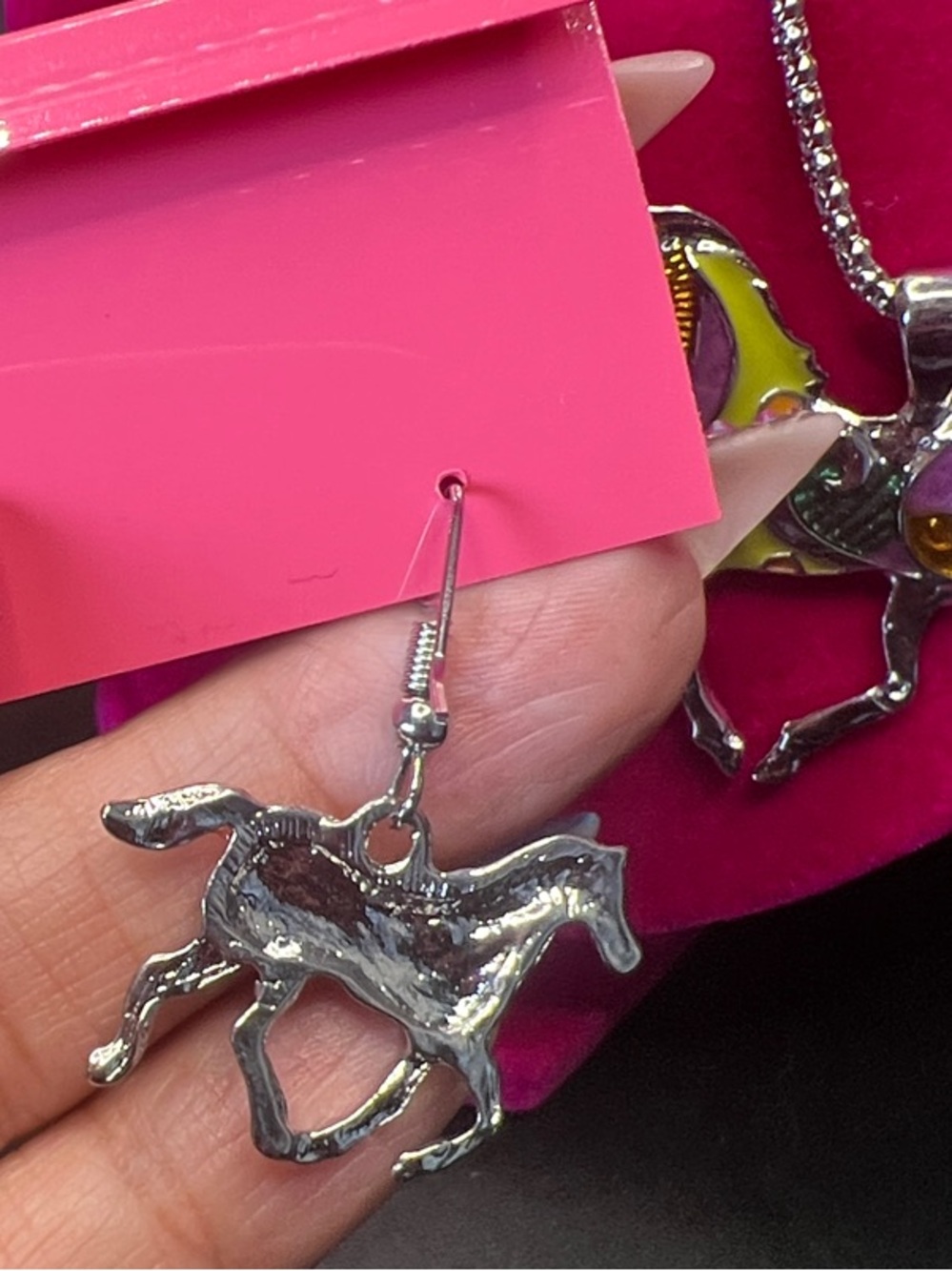 Betsey Johnson Silver Tone Enamel Horse Pendant Necklace & Earrings Set NWT 🎠 - Picture 4 of 4